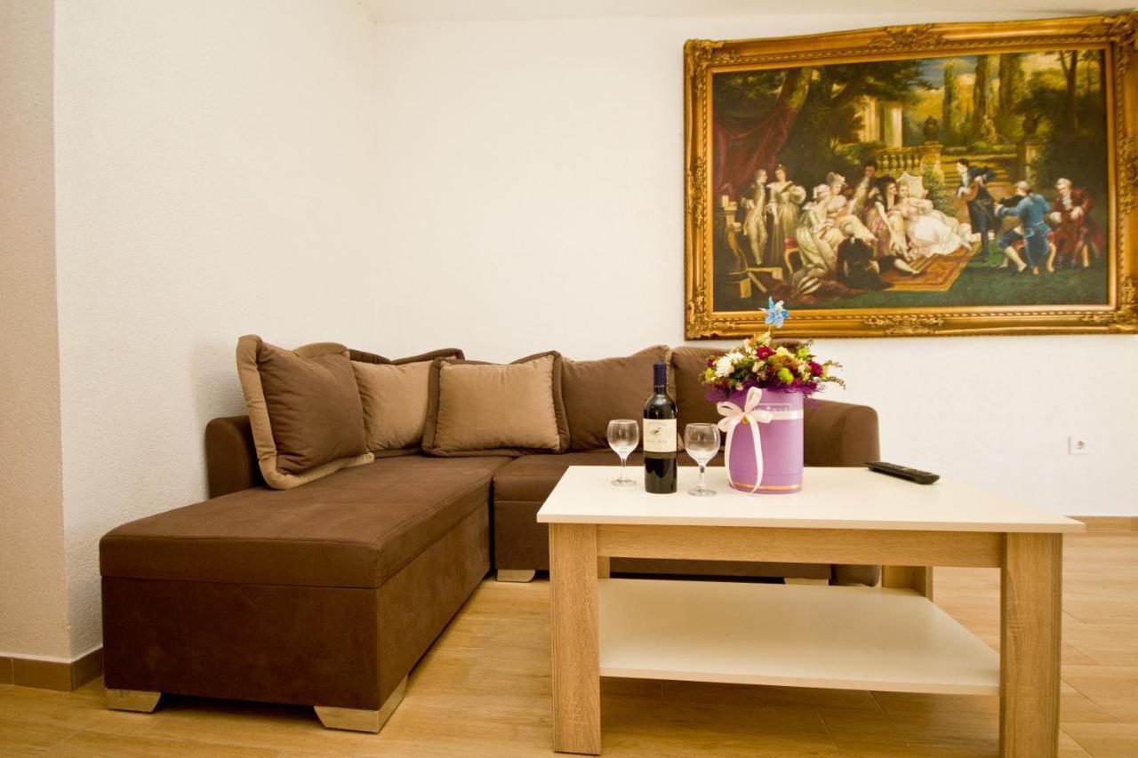 Apartmani Vukcevic Бар Екстериор снимка