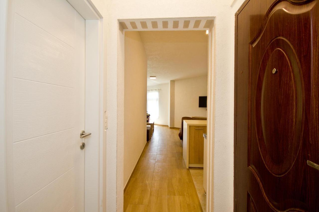 Apartmani Vukcevic Бар Екстериор снимка