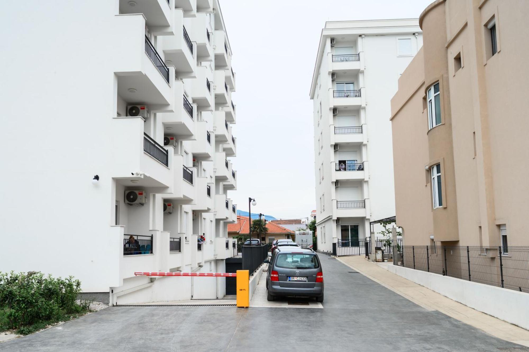 Apartmani Vukcevic Бар Екстериор снимка